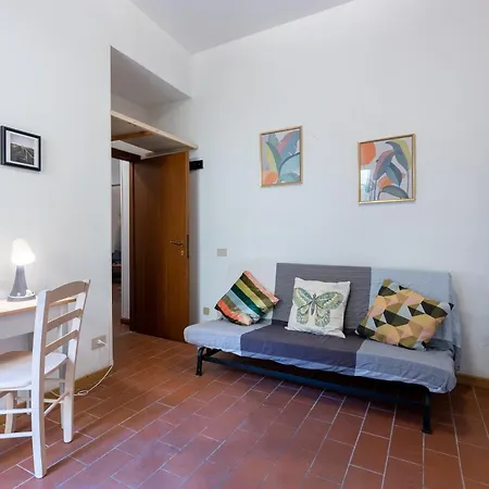 Apartment Lungarno Charismatic With Private Garden Pisa