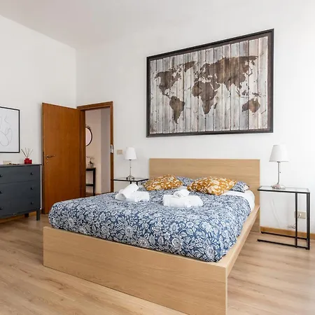 Lungarno Charismatic With Private Garden Apartment *